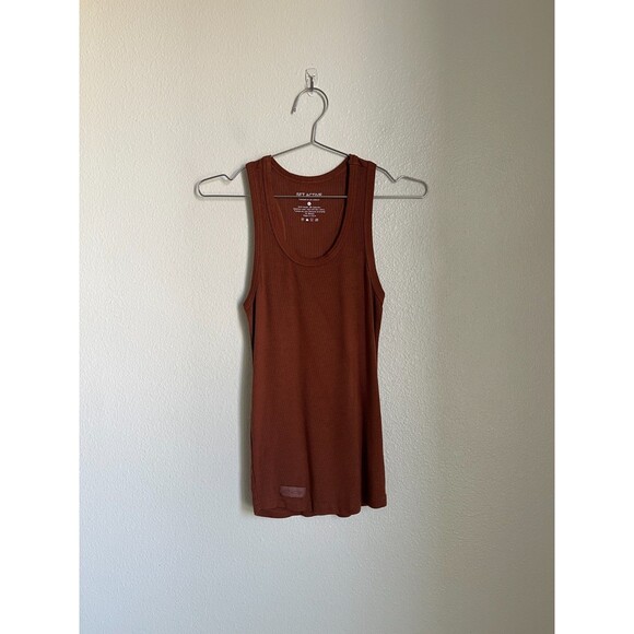 SET ACTIVE Ribbed Racerback Tank in Copper Size SMALL - Picture 1 of 5